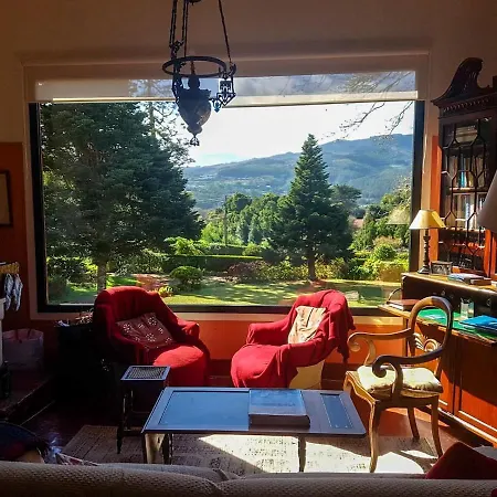 Quinta Da Paz - Traditional House Private Floor