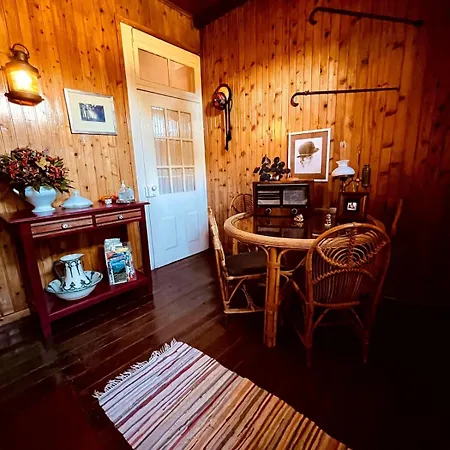 Quinta Da Paz - Traditional House Private Floor